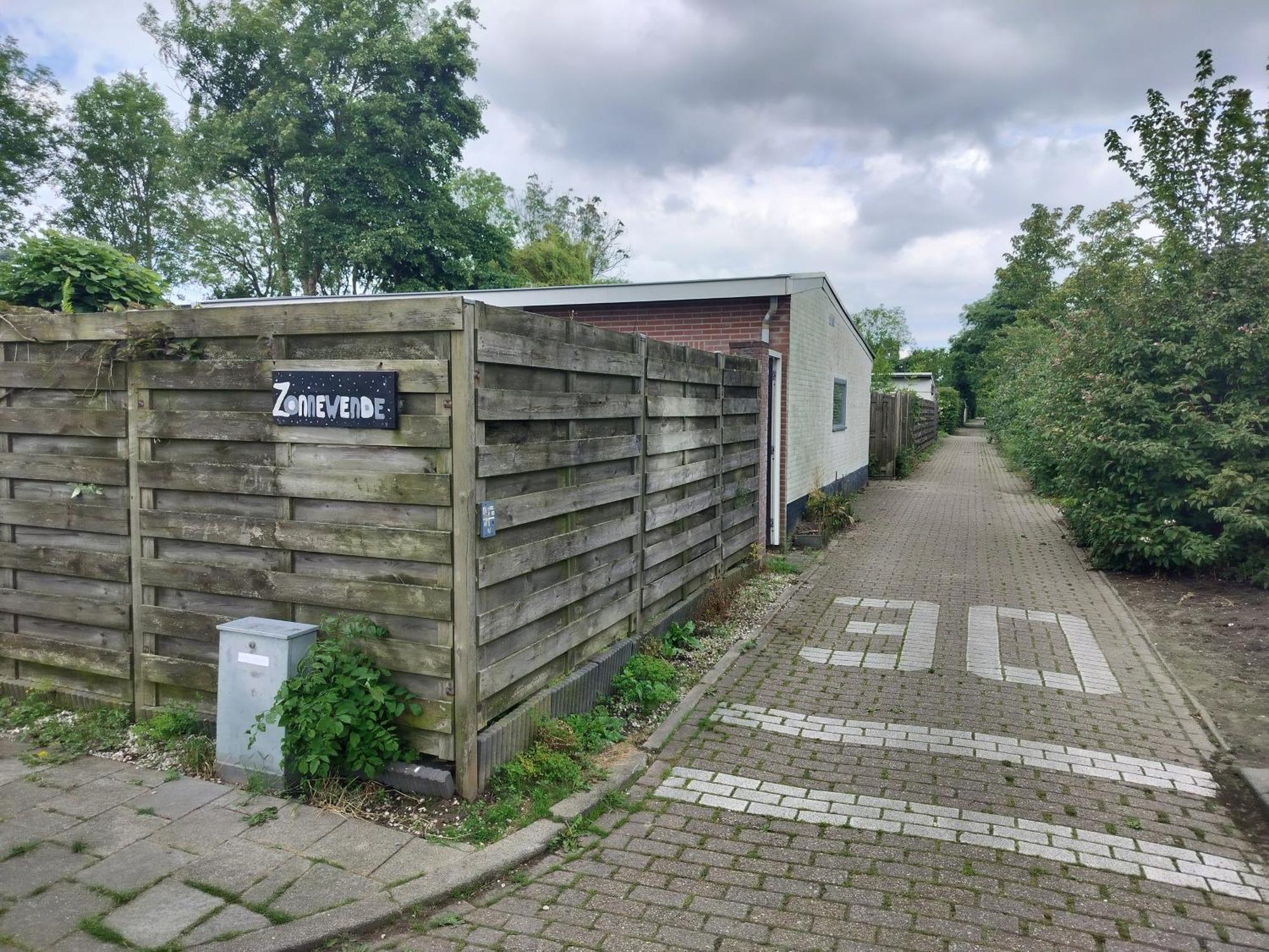 Solstice, Quiet Cottage In Bruinisse, Zeeland מראה חיצוני תמונה