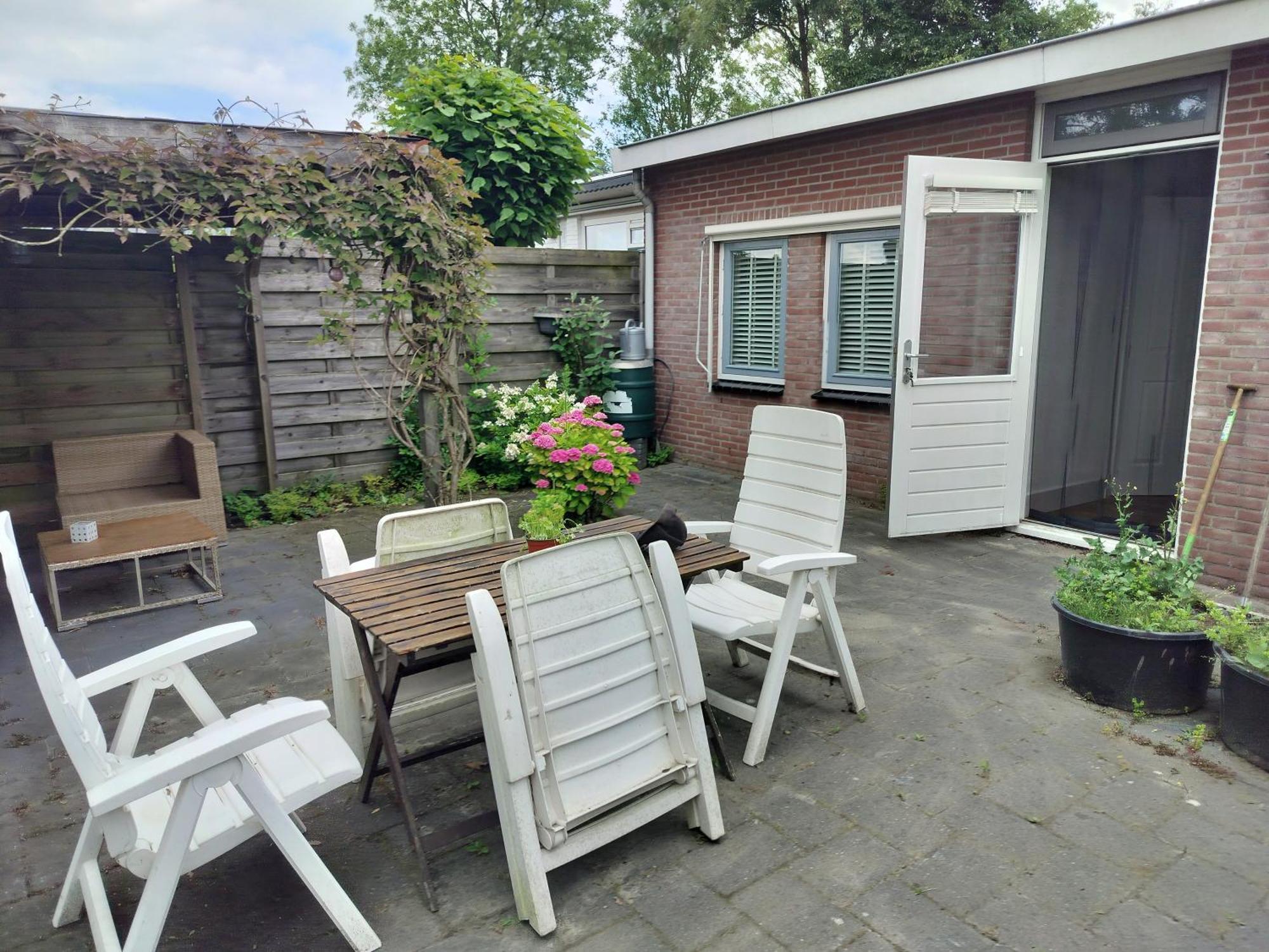 Solstice, Quiet Cottage In Bruinisse, Zeeland מראה חיצוני תמונה
