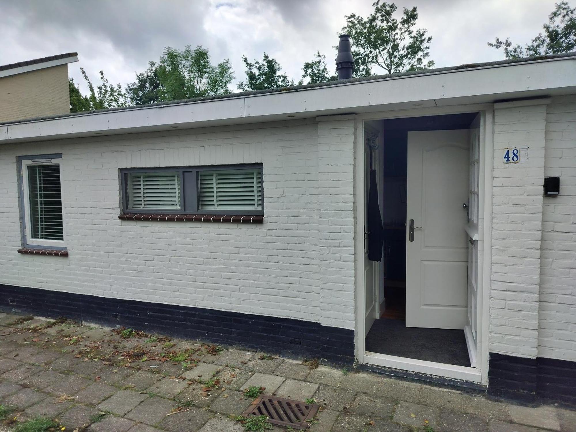 Solstice, Quiet Cottage In Bruinisse, Zeeland מראה חיצוני תמונה